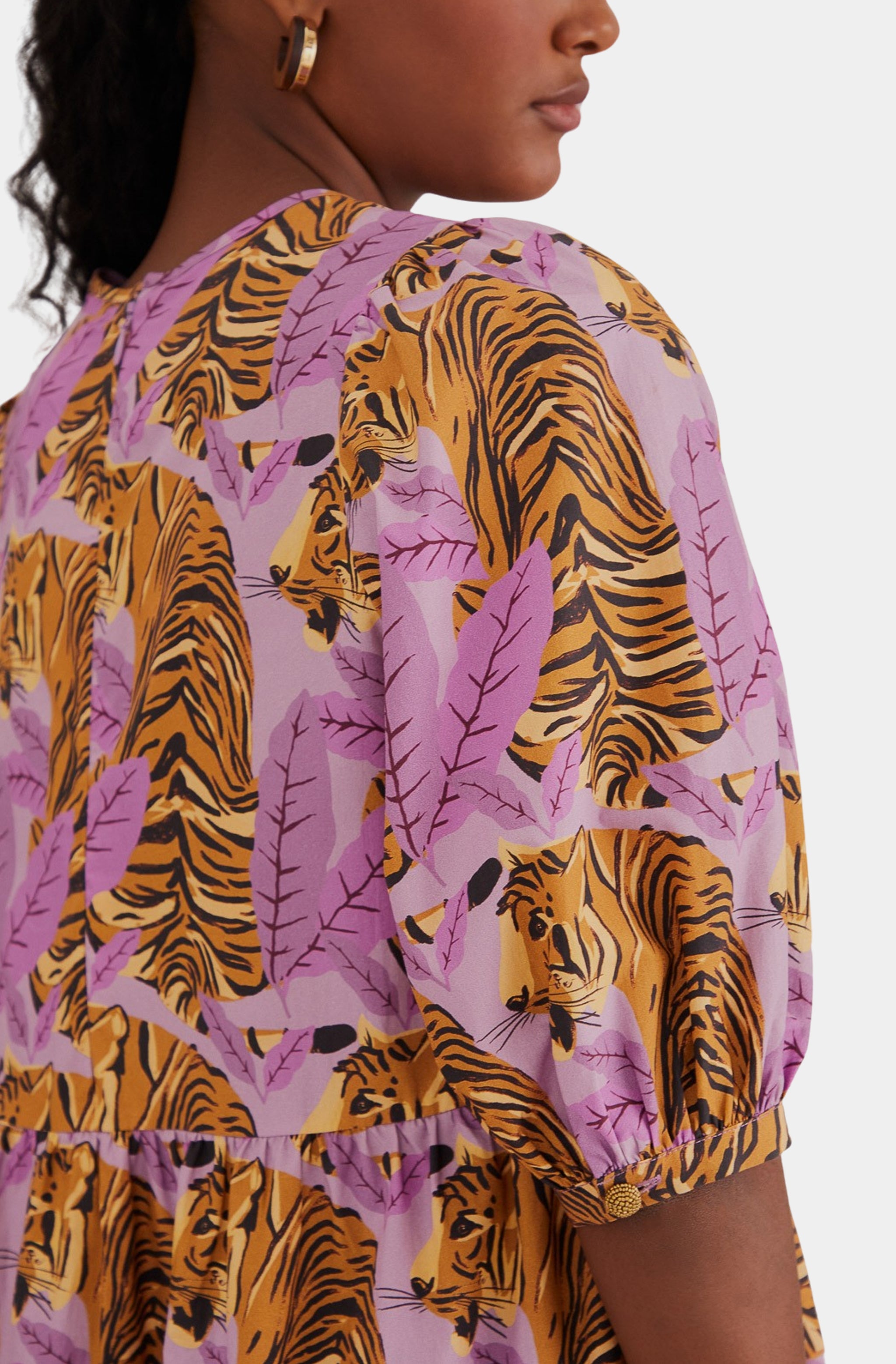 Tiger Leaves Lavander Puff Sleeve Mini Dress