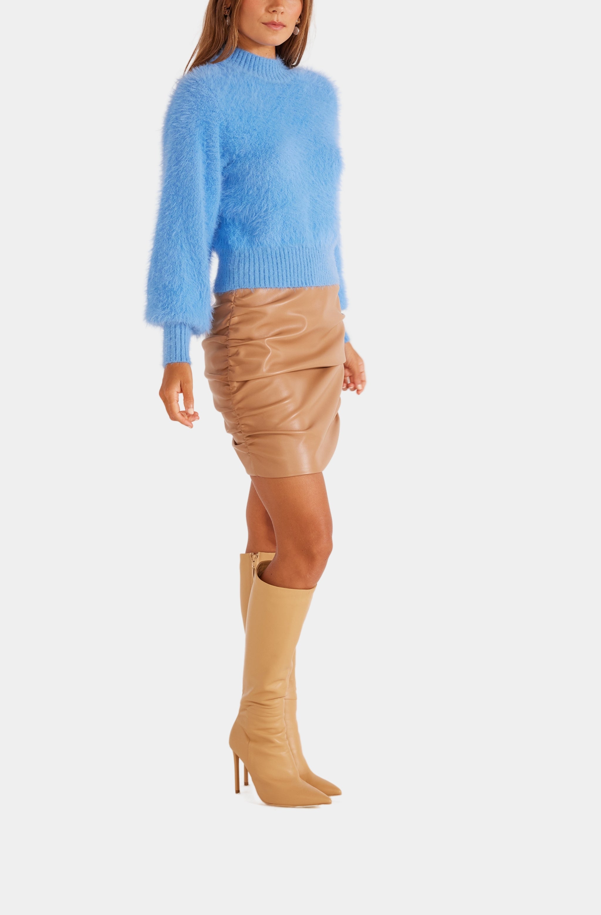Aria Fluffy Knit