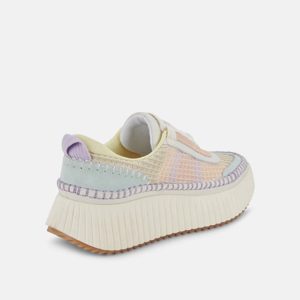 Dolen Sneaker