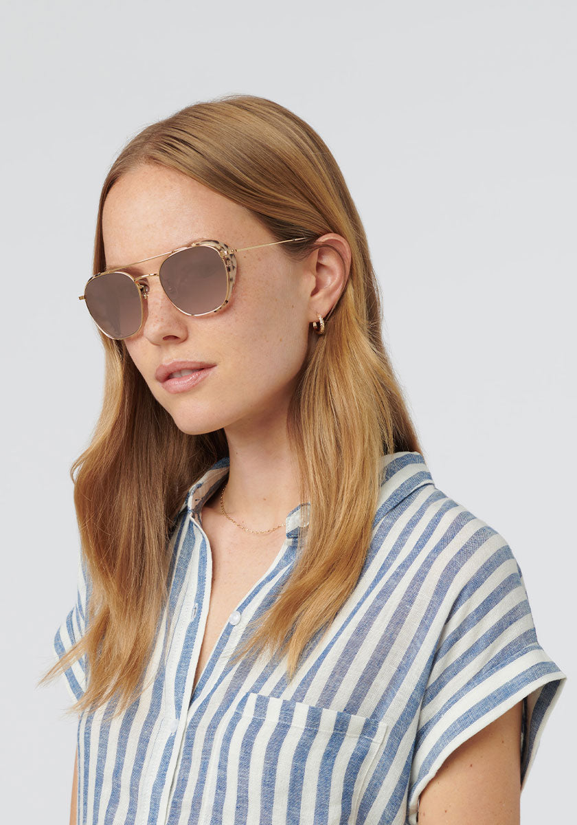 EARHART BLINKER | 24K MATTE OYSTER + PETAL