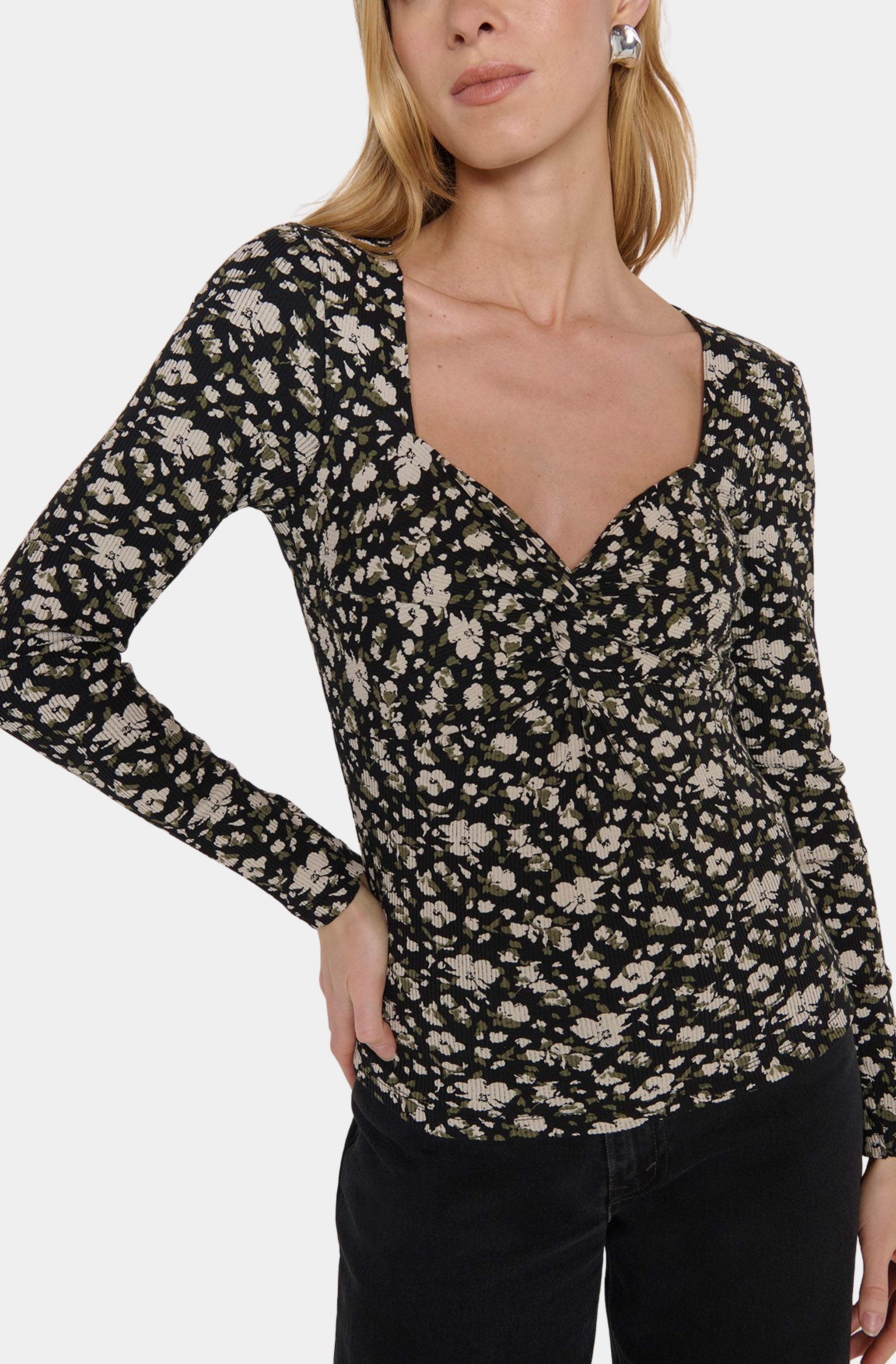 Lana Twisted Top