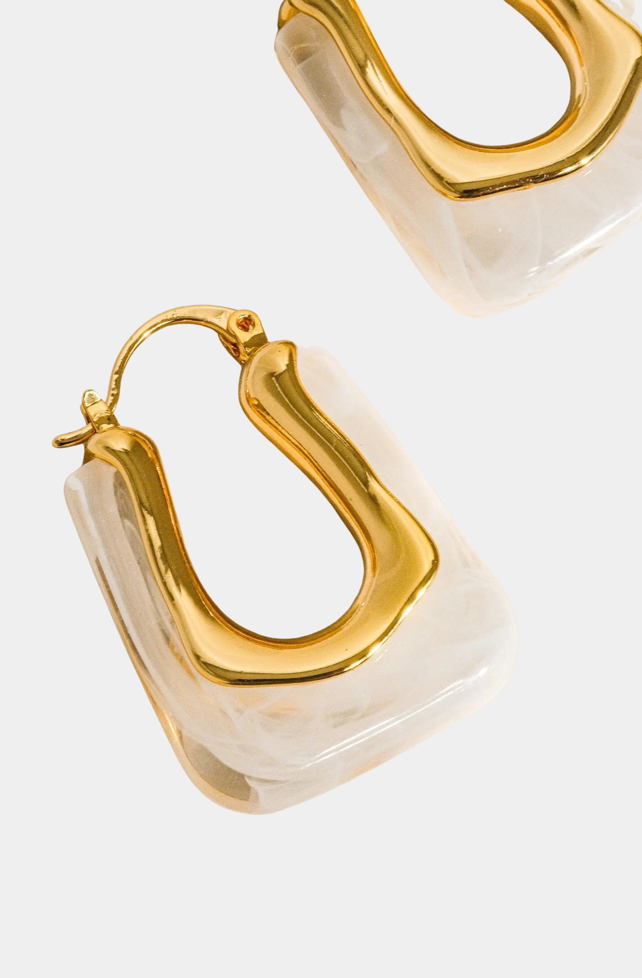 Hemline Fav Talia U-Shaped Boho Hoop Earring